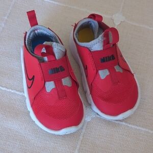 Red Nike Flexrunner Toddler size 7